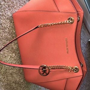 Micheal kors purse